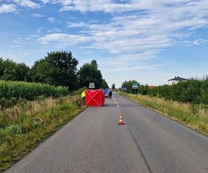 Auto potrąciło w rowerzystę. Kierowca jednośladu nie żyje