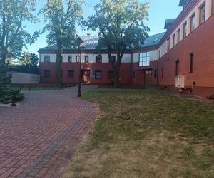 Ksiądz podejrzany o molestowanie nastolatek zatrzymany w Anglii