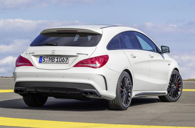 Mercedes-AMG CLA 45 Shooting Brake