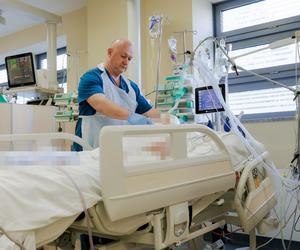 Lubelski szpital ma pierwszy w Polsce aparat do mikrodializy mózgu. To większe szanse dla pacjentów [GALERIA]