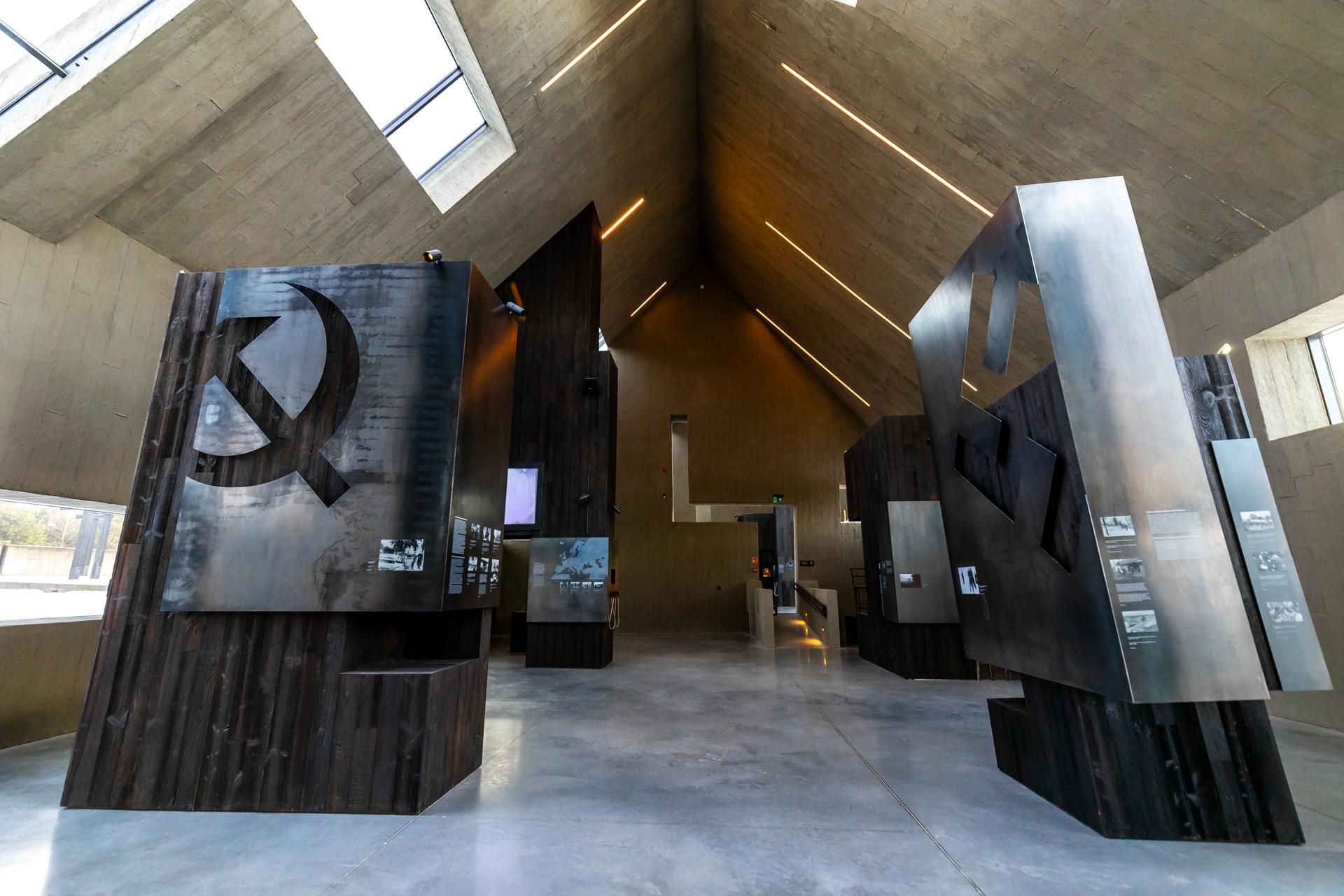 Mauzoleum Martyrologii Wsi Polskich w Michniowie