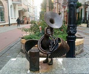 Rzeźby Marianów w Kołobrzegu