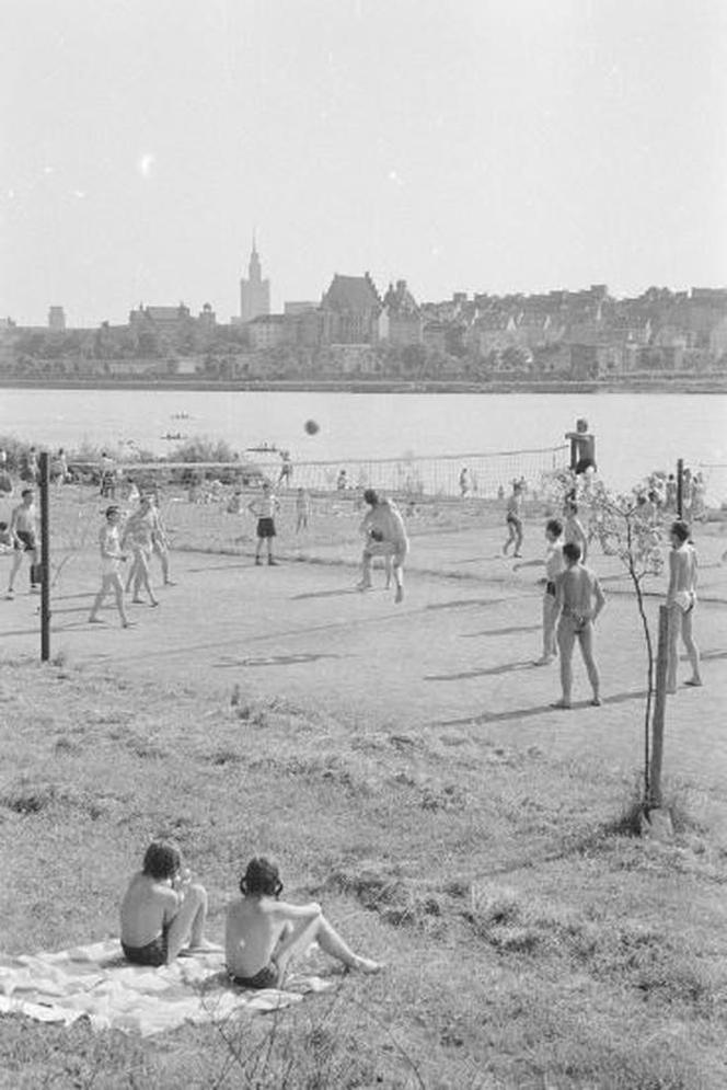 Plaże nadwislańskie po wojnie