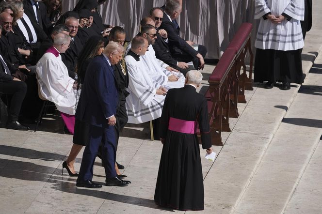 Głowy państw żegnają papieża Franciszka. Do Watykanu zjechali najważniejsi
