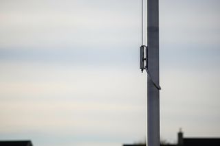 Wywieszanie flagi 11 listopada. Jak uniknąć kary za patriotyczny gest?