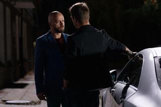 	Na dobre i na złe odc. 904. Mario Milewski (Marcin Korcz), Adam (Marek Braun) - ojciec pobitego Damiana