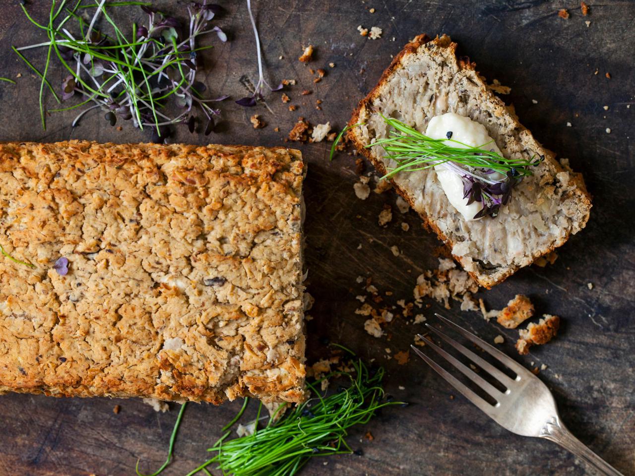 Pasztet ziemniaczany z kiszoną kapustą - świetna i tania przekąska lub dodatek do pieczywa