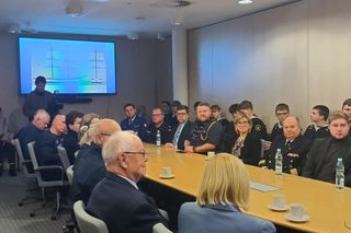 Marszałek Piotr Całbecki chce wybudować jacht za 12 milionów złotych