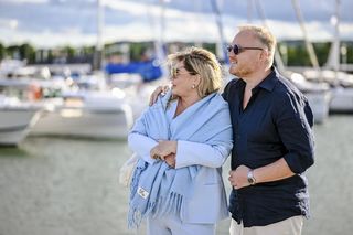 Zakochani Katarzyna Niezgoda i Paweł Markiewicz razem nad morzem. Wystąpili w Afryka Express