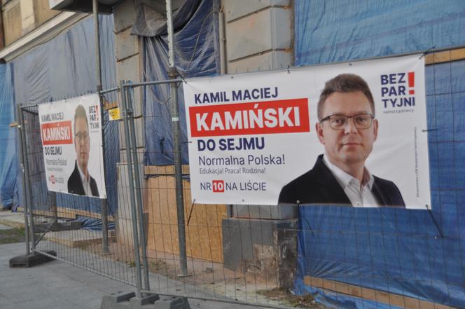 Kampania wyborcza w Kielcach. W śródmieściu najwięcej plakatów kandydatów do Sejmu i Senatu