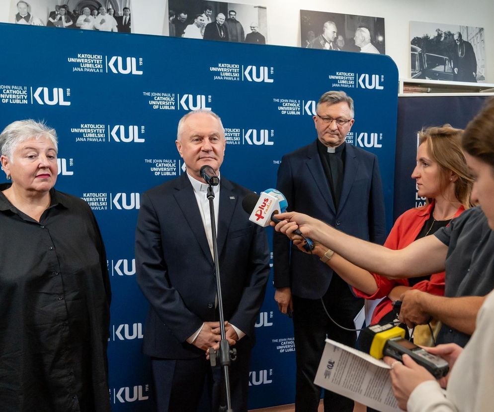 Konferncja prasowa dotyczca przeprowadzonaych badań na temat Młodych w Kościele