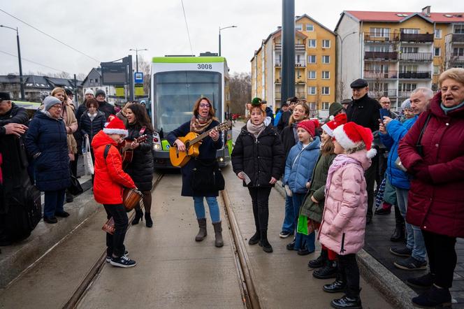 Tramwajowa "czwórka" ruszyła! Na wydarzeniu tłumy mieszkańców. Zobaczcie zdjęcia!