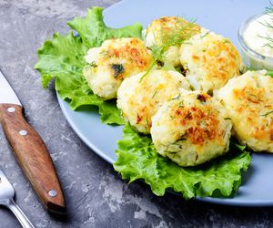 Ukraińskie gałuszki, czyli pieczone kotleciki z resztek