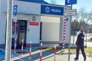 Są zarzuty dla agresora z Mirca, który zaatakował posterunek policji