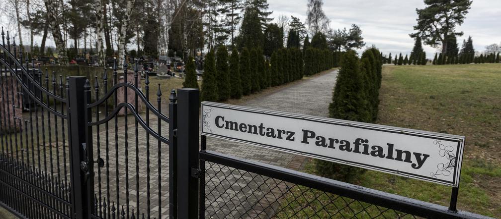 Od 0 do tysiąca złotych. Tyle płaci się za miejsce na cmentarzu we Wrocławiu i okolicach