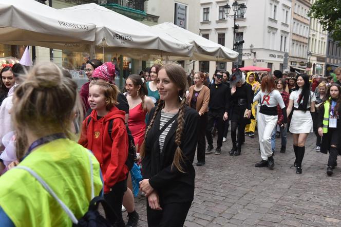 Juwenalia UMK w Toruniu: Piękny, bajkowy Pochód w ramach Piernikaliów. Mamy zdjęcia