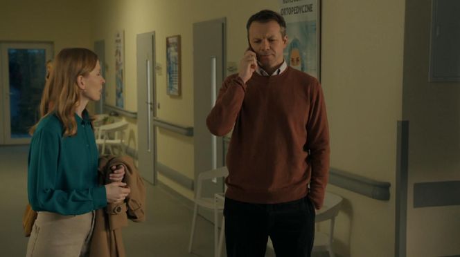 Barwy szczęścia, odcinek 3196. Jagoda Redlińska (Karolina Rzepa), Bruno (Lesław Żurek)	