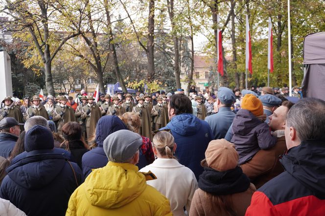  Uroczystości pod pomnikiem Józefa Piłsudskiego w Rzeszowie 