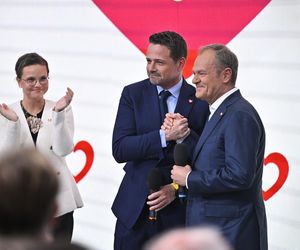 AI wybrała 5 najlepszych polityków w Polsce ostatnich 30 lat!