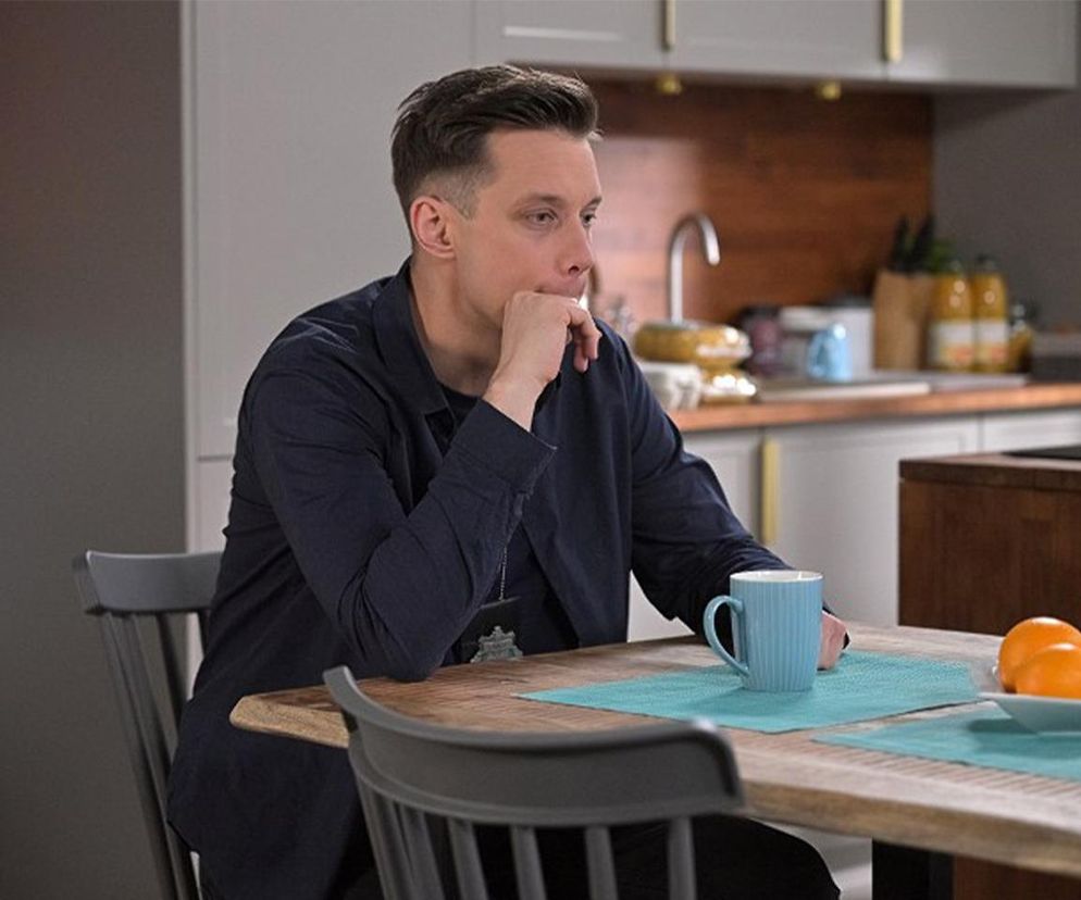 Pierwsza miłość. Michał Mikołajczak szczerze o Piotrku. Co go czeka w nowym sezonie?