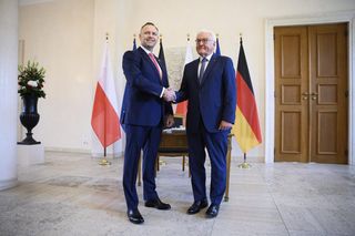 Nawrocki: Niemcy mogłyby zacząć spłacać reparacje, inwestując w polskie wojsko