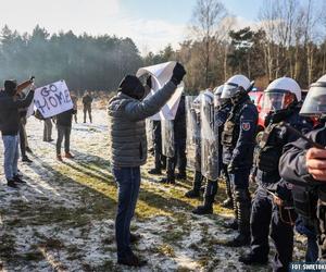 Ćwiczenia służb na kieleckiej Bukówce