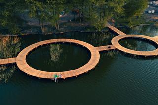 Pomosty nad jeziorem Słupeckim