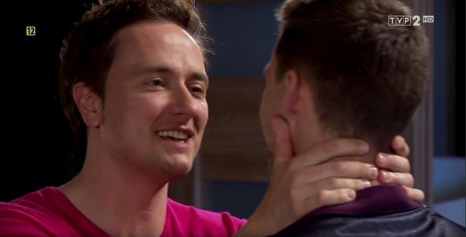 Barwy szczęścia, odc. 2030. Darek (Andrzej Niemyt), Władek (Przemysław Stippa)