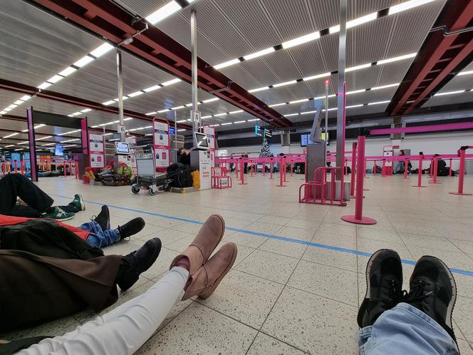 Pasażerowie WizzAir do Katowic utknęli na lotnisku w Luton