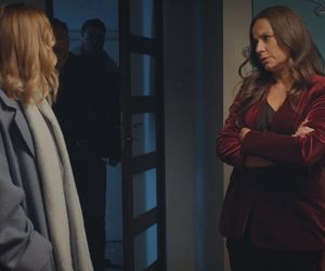 	M jak miłość odc. 1858. Julia (Marta Chodorowska), Magda (Anna Mucha)