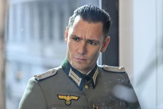 Zatoka szpiegów. Kiedy i gdzie oglądać 2 sezon serialu TVP? Ile będzie liczył odcinków? Kto dołączy do obsady? - ZDJĘCIA, ZWIASTUN