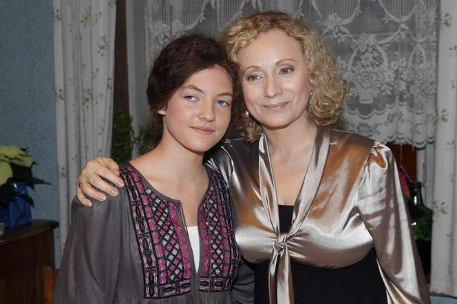Weronika Parys ze swoją serialową mamą - Bernadettą Machała-Krzemińską