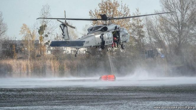 Wrocław. Ćwiczenia na terenie Portu Lotniczego im. Mikołaja Kopernika [ZDJĘCIA].