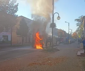 Pożar autobusu linii M28 w Piekarach Śląskich