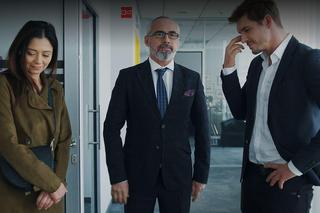 M jak miłość, odc. 1738. Iza (Adriana Kalska), Marcin (Mikołaj Roznerski), Werner (Jacek Kopczyński)