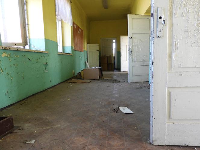 Opuszczona szkoła podstawowa na Śląsku