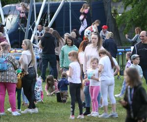 Festiwal kolorów na stadionie Walki Zabrze ZDJĘCIA