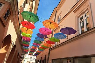 Tarnowskie Umbrella Sky na ul. Piekarskiej