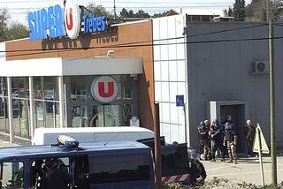 Strzelanina we Francji. Policjant oddał życie za zakładniczkę