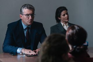 Profilerka sezon 2 - odcinek 9 streszczenie. Woliński nie żyje. Policjanci informują media, wszyscy oddychają spokojniej