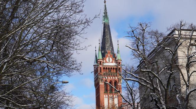To najwyższy budynek w Olsztynie. Wieża ma aż 82,5 metra [ZDJĘCIA]