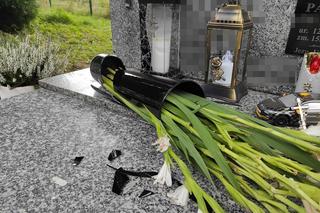 Zniszczenia na grobie syna Sylwii Peretti. Wystarczyła chwila nieuwagi, smutny widok