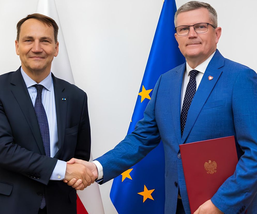 Radosław SIKORSKI & Marcin BOSACKI, MSZ