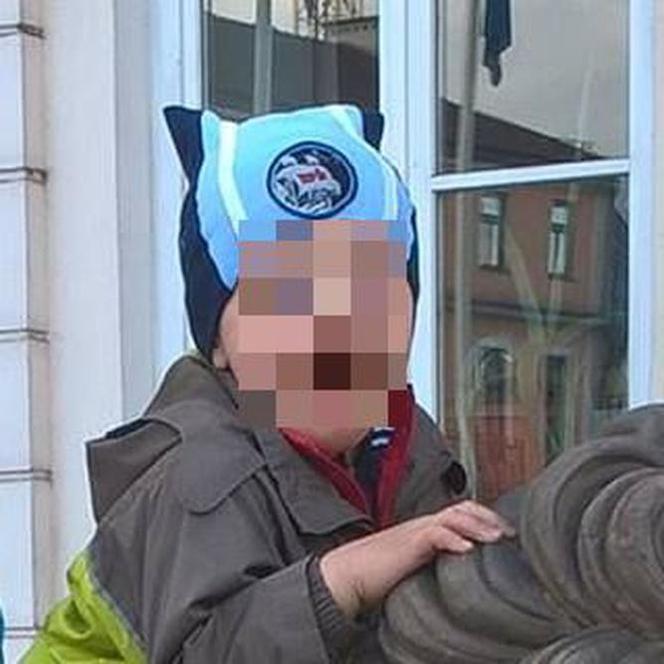 Radosław poderżnął gardła dzieciom, gdy spały?! Najmłodszy chłopiec miał zaledwie 7 lat