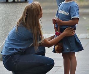 Agnieszka Kaczorowska. Tańcząca z córkami