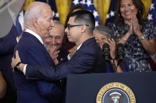 Joe Biden ma chorobę Parkinsona?! Anonimowy lekarz ujawnia