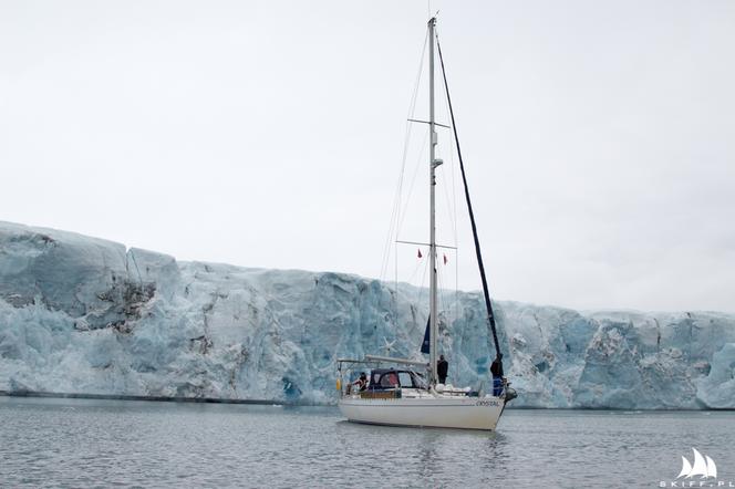 foto/Skiff-lodowiec-Spitsbergen-Crystal