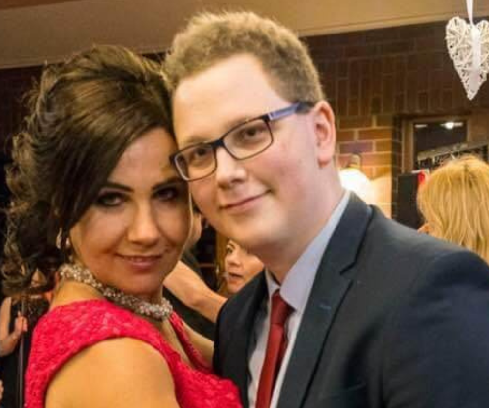 Bożena z synem Sebastianem