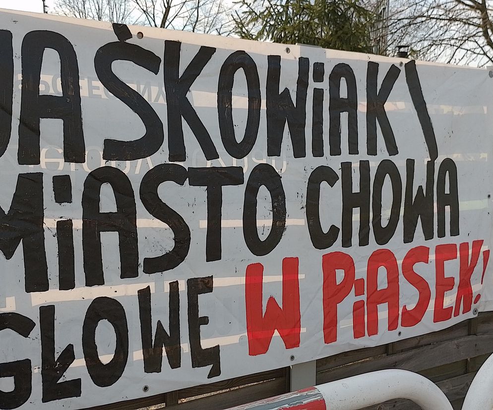 Protest mieszkańców Osiedla Maltańskiego w Poznaniu trwa