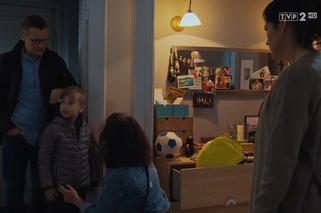 M jak miłość odc. 1563. Kinga (Katarzyna Cichopek), Piotrek (Marcin Mroczek), Marysia (Małgorzata Pieńkowska), Misiek (Aleksander Bożyk)